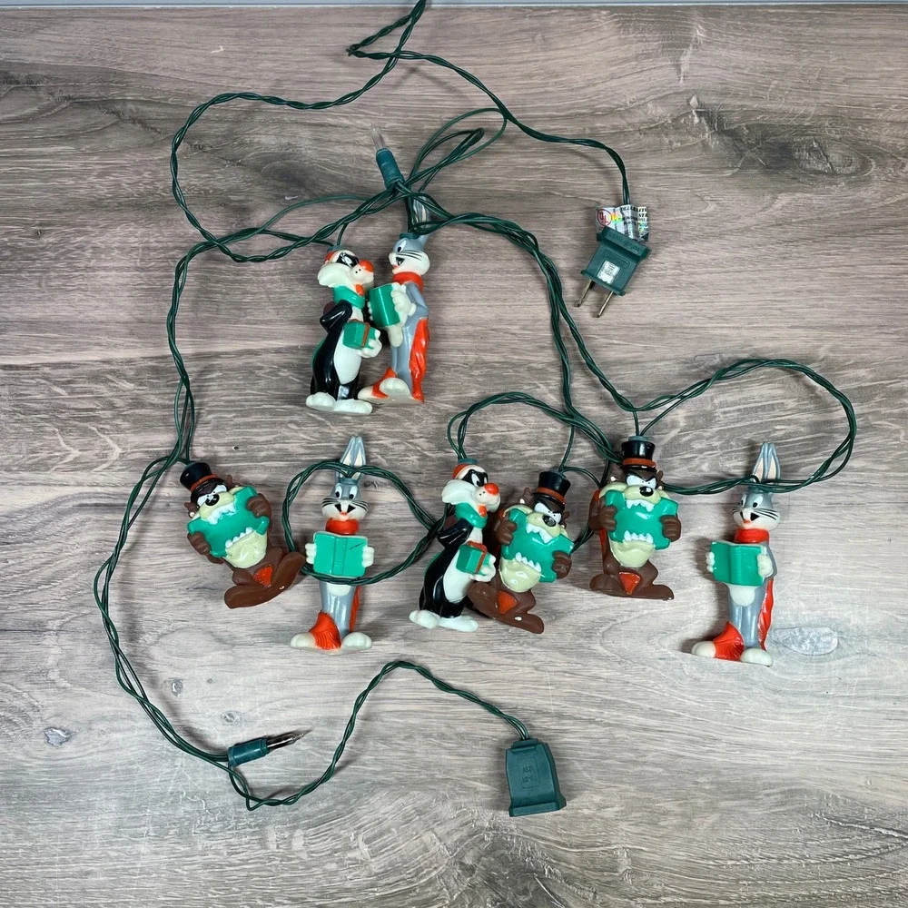 Vintage 1997 Looney Tunes Bugs Bunny Taz Sylvester Christmas Lights Set of 8